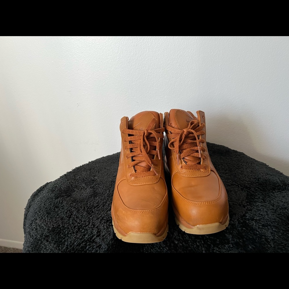 Nike boots
